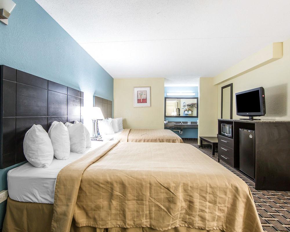 Oyo Hotel Knoxville Tn Cedar Bluff I-40 Extérieur photo