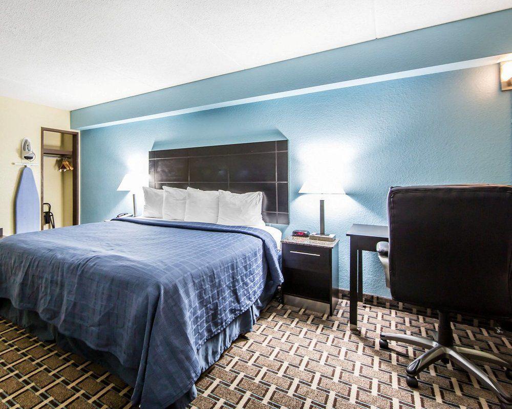 Oyo Hotel Knoxville Tn Cedar Bluff I-40 Extérieur photo