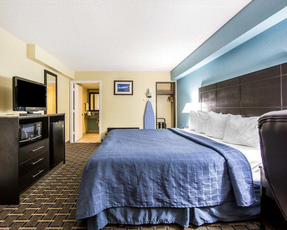 Oyo Hotel Knoxville Tn Cedar Bluff I-40 Extérieur photo