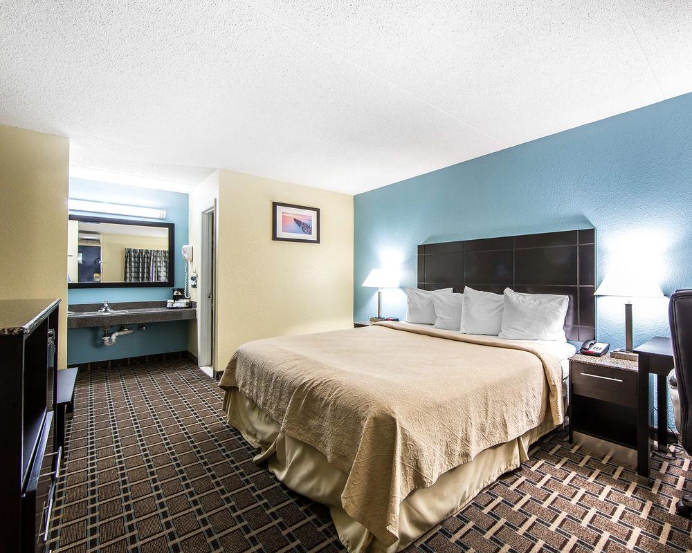 Oyo Hotel Knoxville Tn Cedar Bluff I-40 Extérieur photo