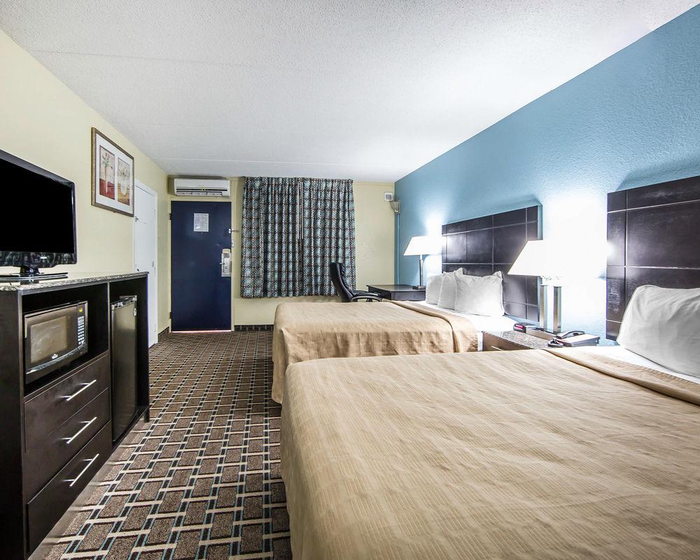 Oyo Hotel Knoxville Tn Cedar Bluff I-40 Extérieur photo