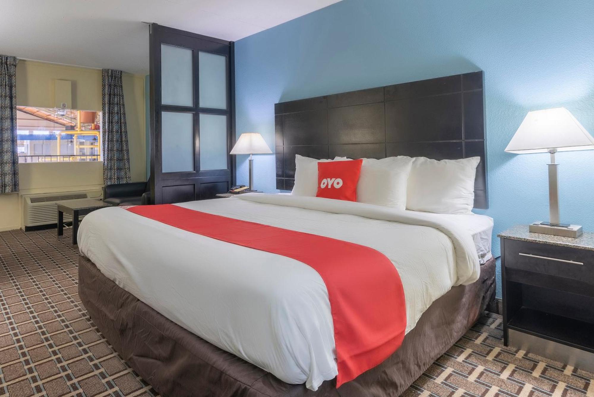 Oyo Hotel Knoxville Tn Cedar Bluff I-40 Extérieur photo