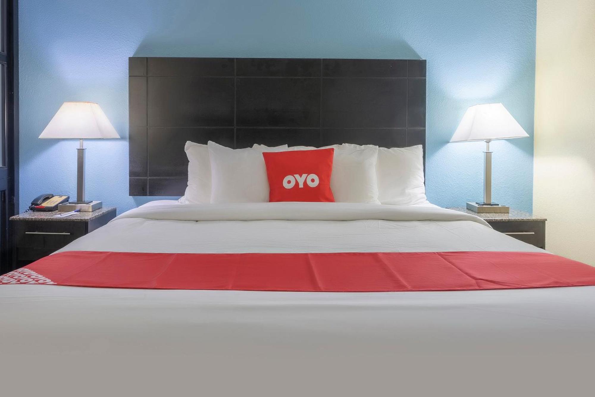 Oyo Hotel Knoxville Tn Cedar Bluff I-40 Extérieur photo