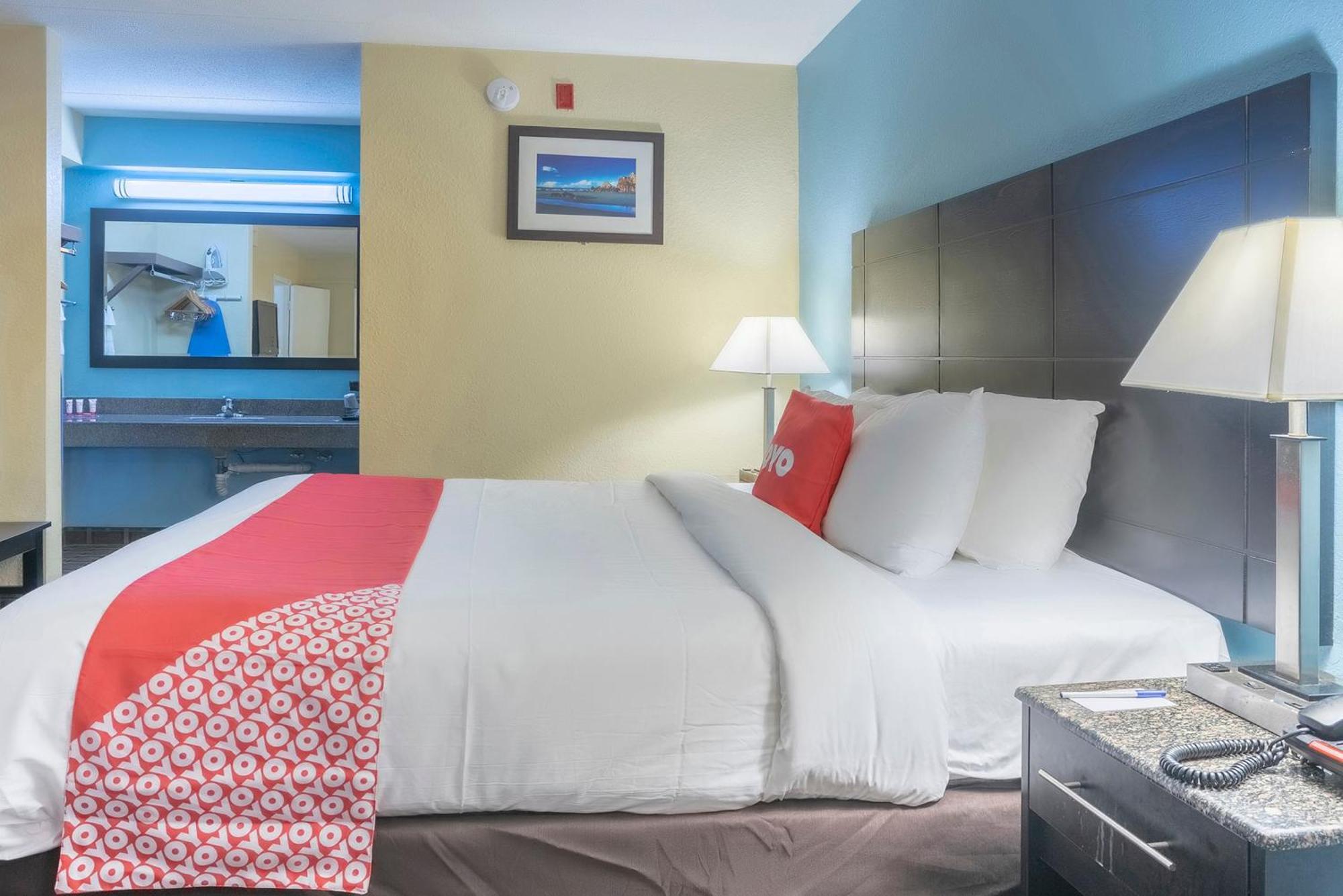 Oyo Hotel Knoxville Tn Cedar Bluff I-40 Extérieur photo