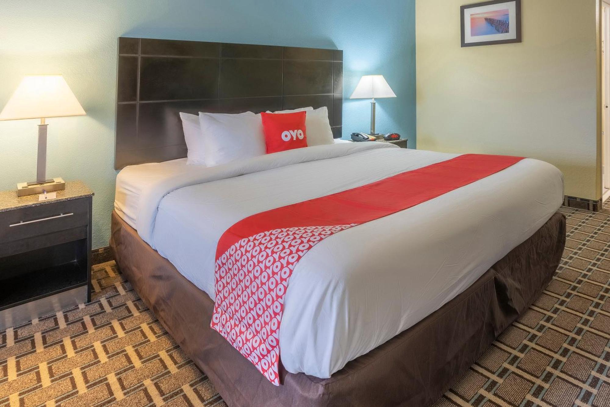 Oyo Hotel Knoxville Tn Cedar Bluff I-40 Extérieur photo