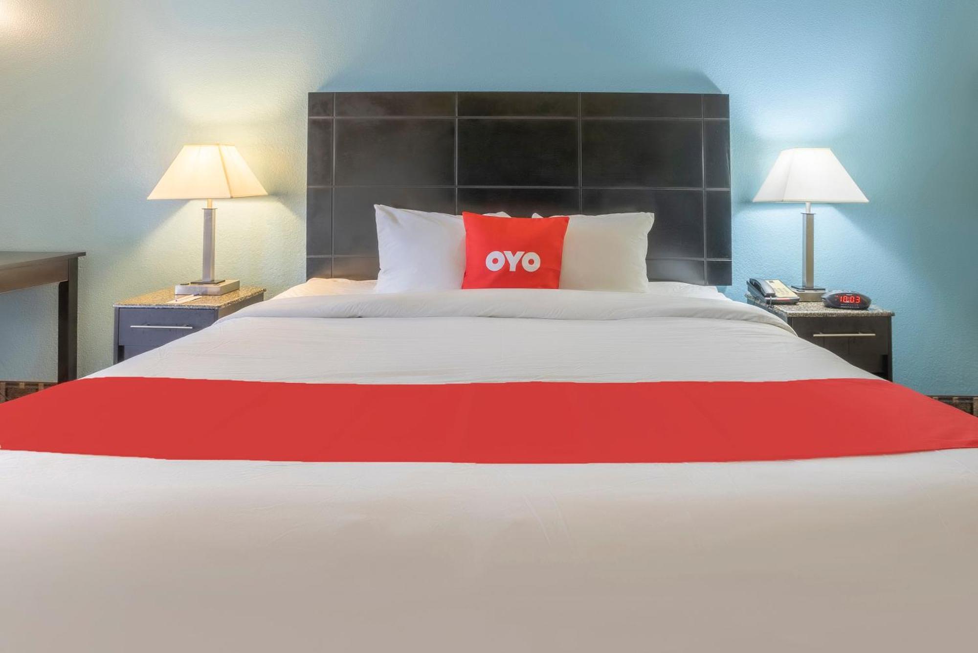 Oyo Hotel Knoxville Tn Cedar Bluff I-40 Extérieur photo