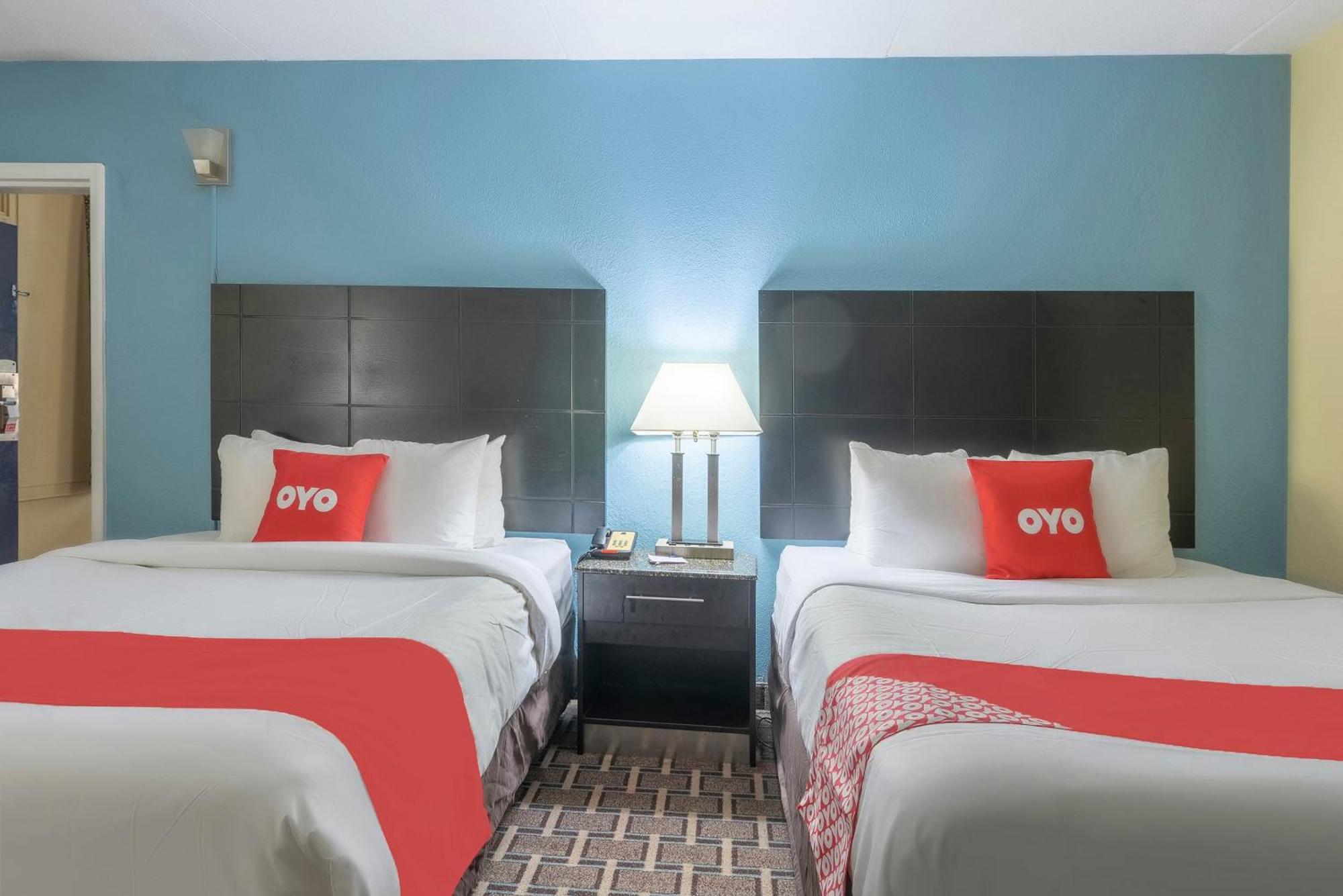 Oyo Hotel Knoxville Tn Cedar Bluff I-40 Extérieur photo
