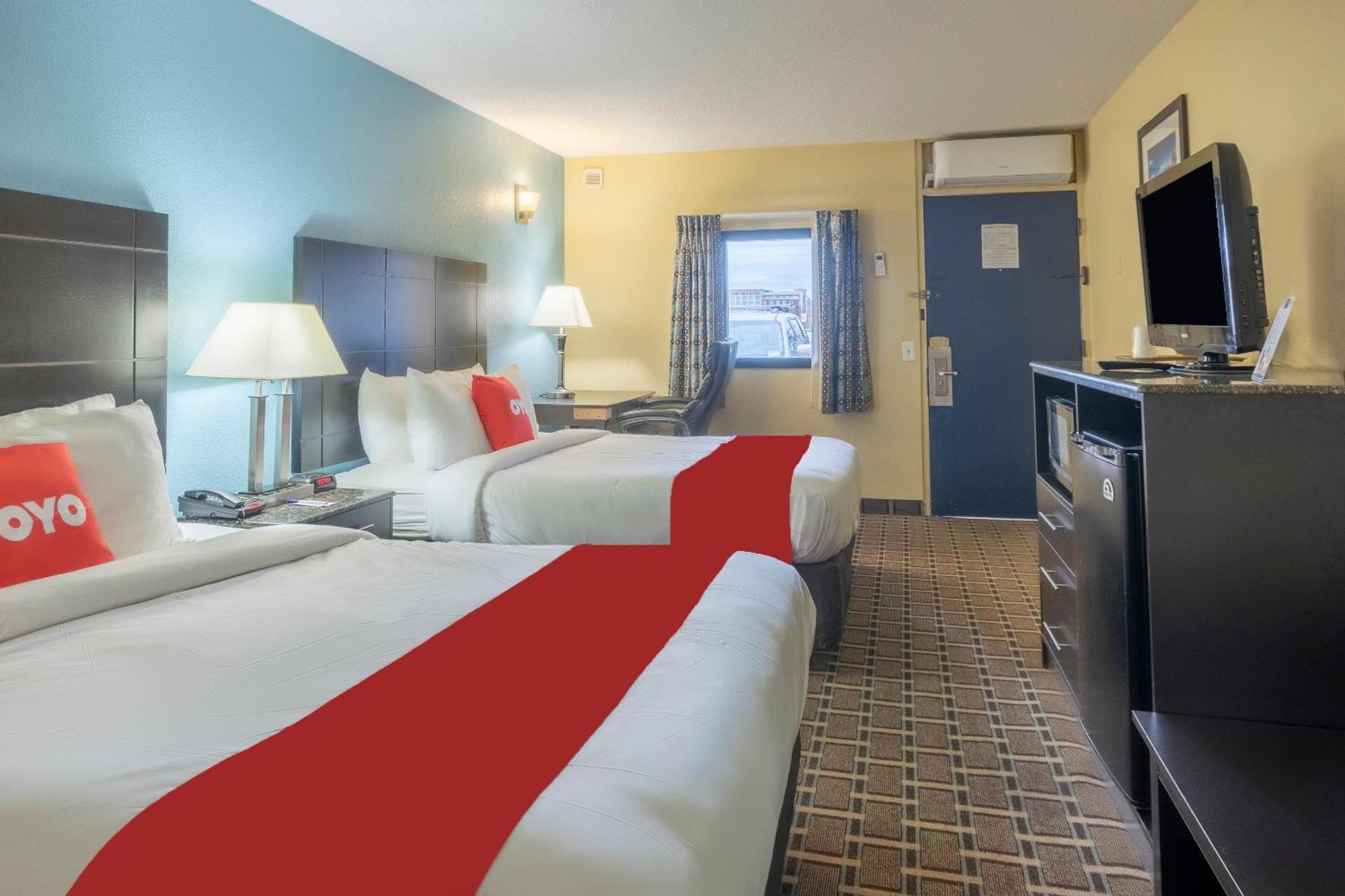 Oyo Hotel Knoxville Tn Cedar Bluff I-40 Extérieur photo